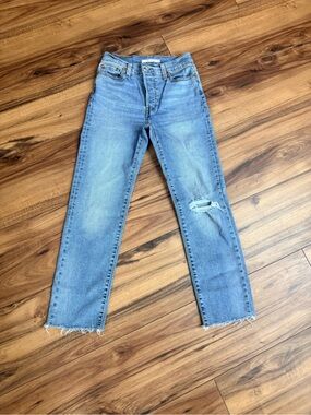 Levi's Wedgie Light Blue Straight-Leg Jeans W26xL28